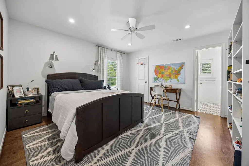 6929 Elmridge Drive Dallas TX 75240