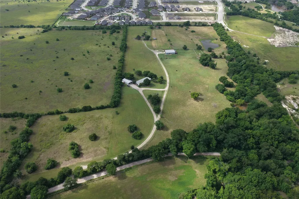 809 Stephenson Road Red Oak TX 75154