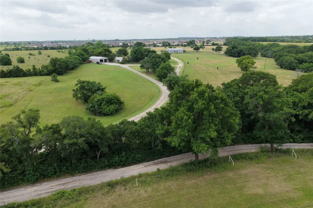 809 Stephenson Road Red Oak TX 75154