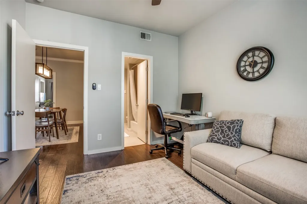 4111 Cole Avenue Dallas TX 75204