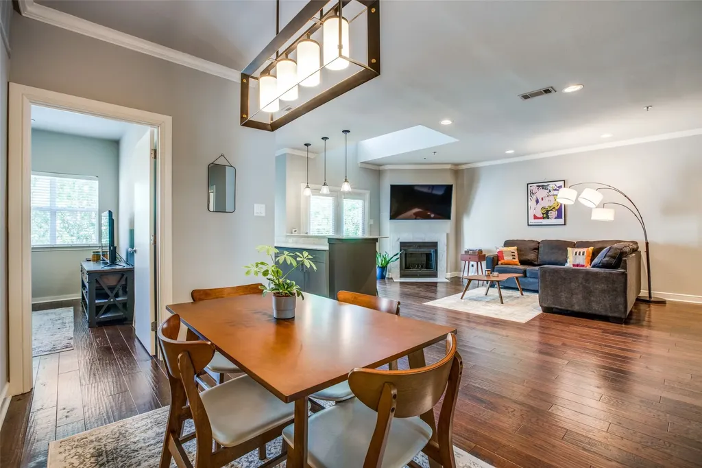 4111 Cole Avenue Dallas TX 75204