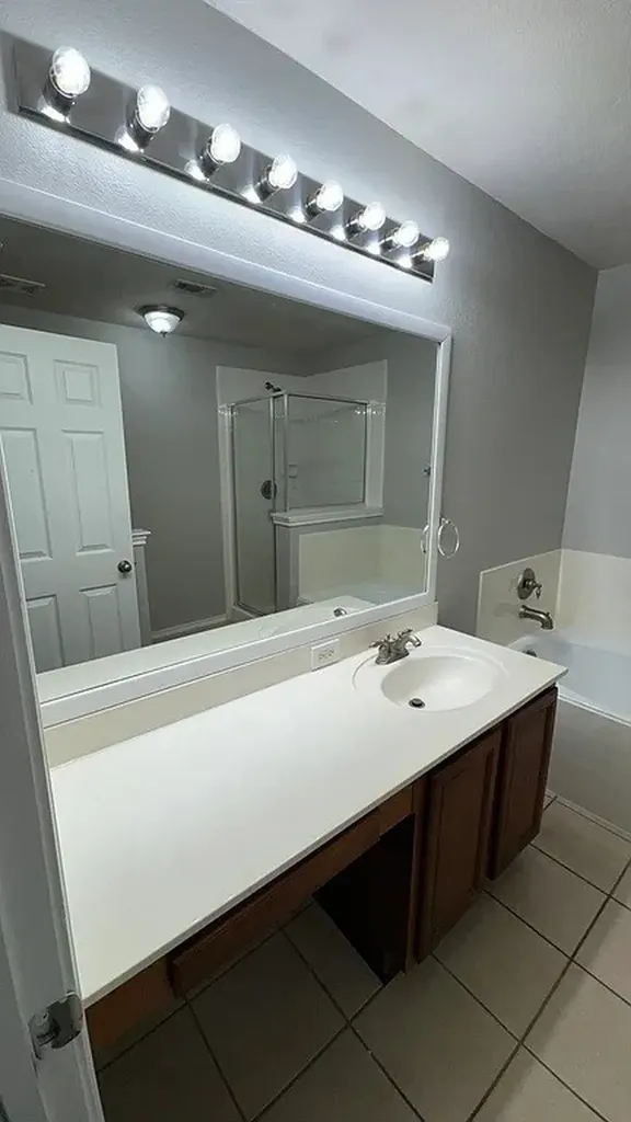 4082 Kyndra Circle Richardson TX 75082