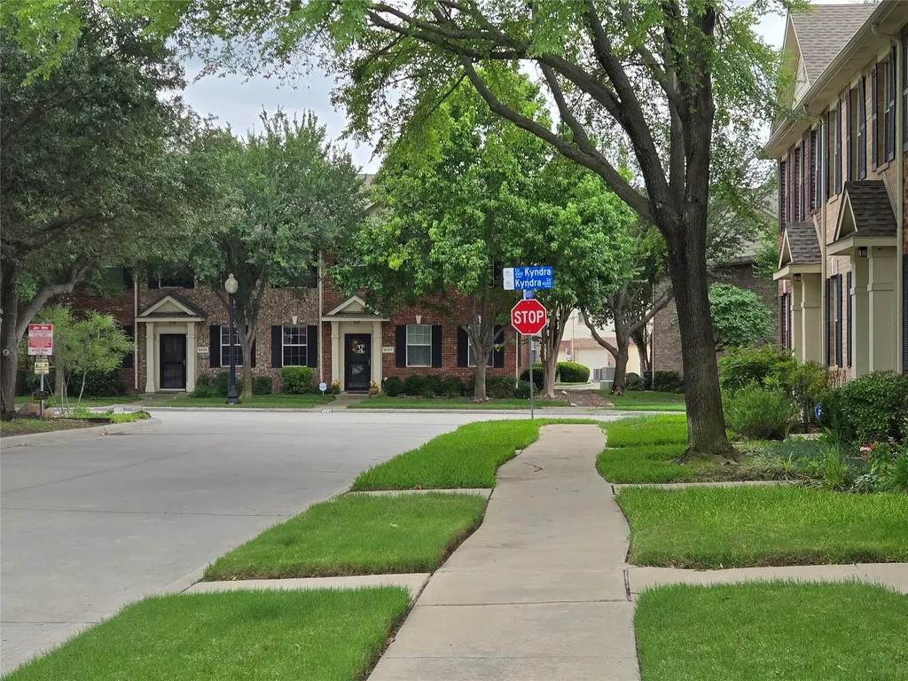 4082 Kyndra Circle Richardson TX 75082