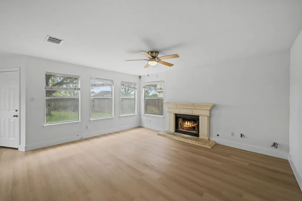 14722 Single Trace Austin TX 78728