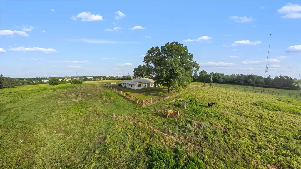 250 Williford Street Fairfield TX 75840
