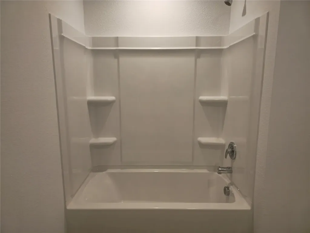 1608 Baron Lane Howe TX 75459