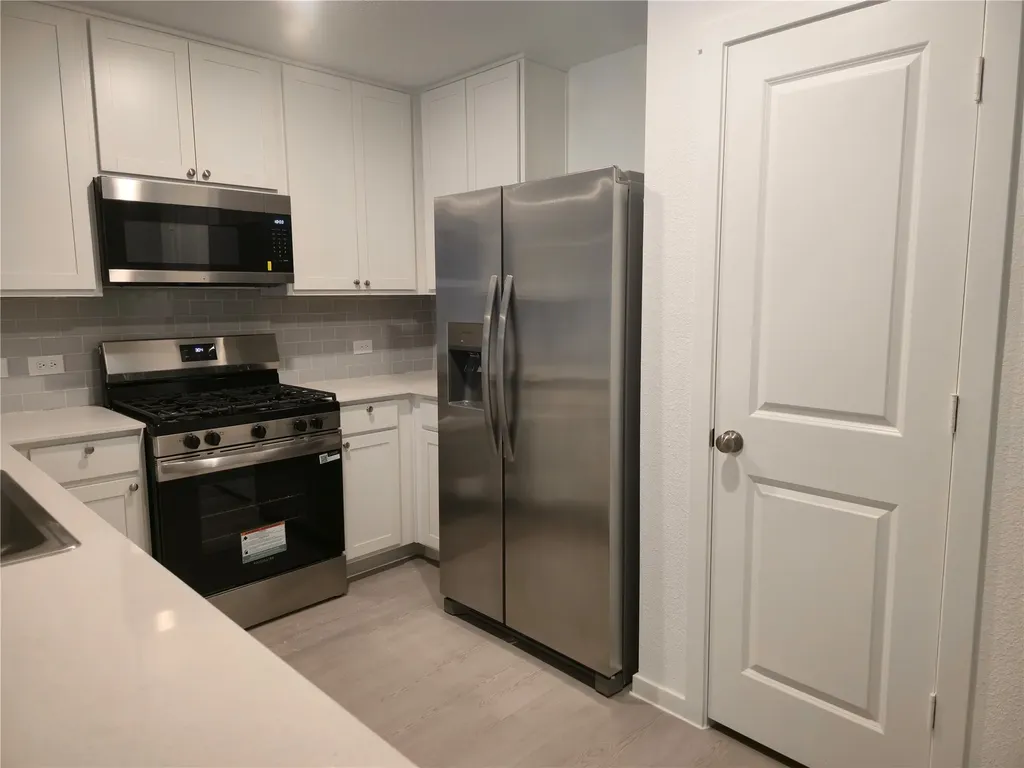 1608 Baron Lane Howe TX 75459