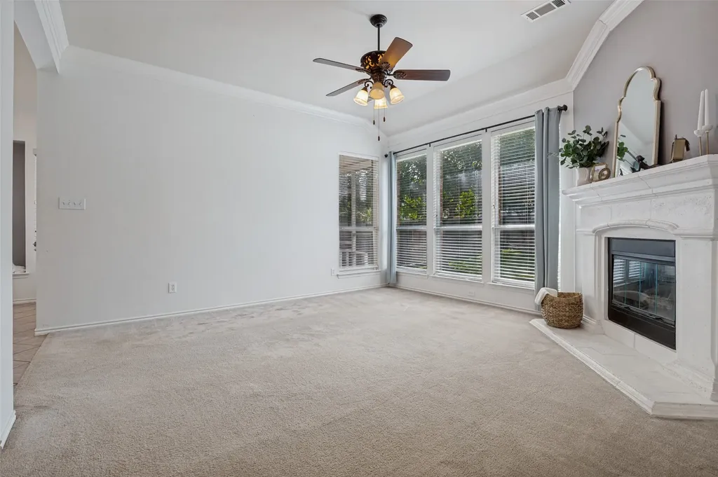 3127 S Camino Lagos Grand Prairie TX 75054