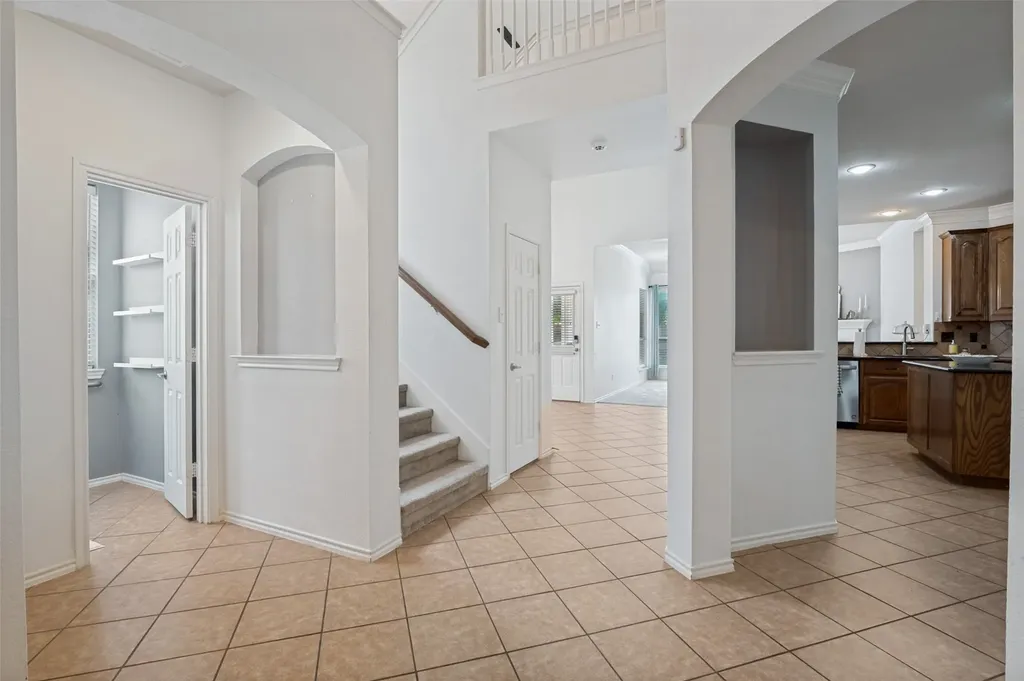 3127 S Camino Lagos Grand Prairie TX 75054