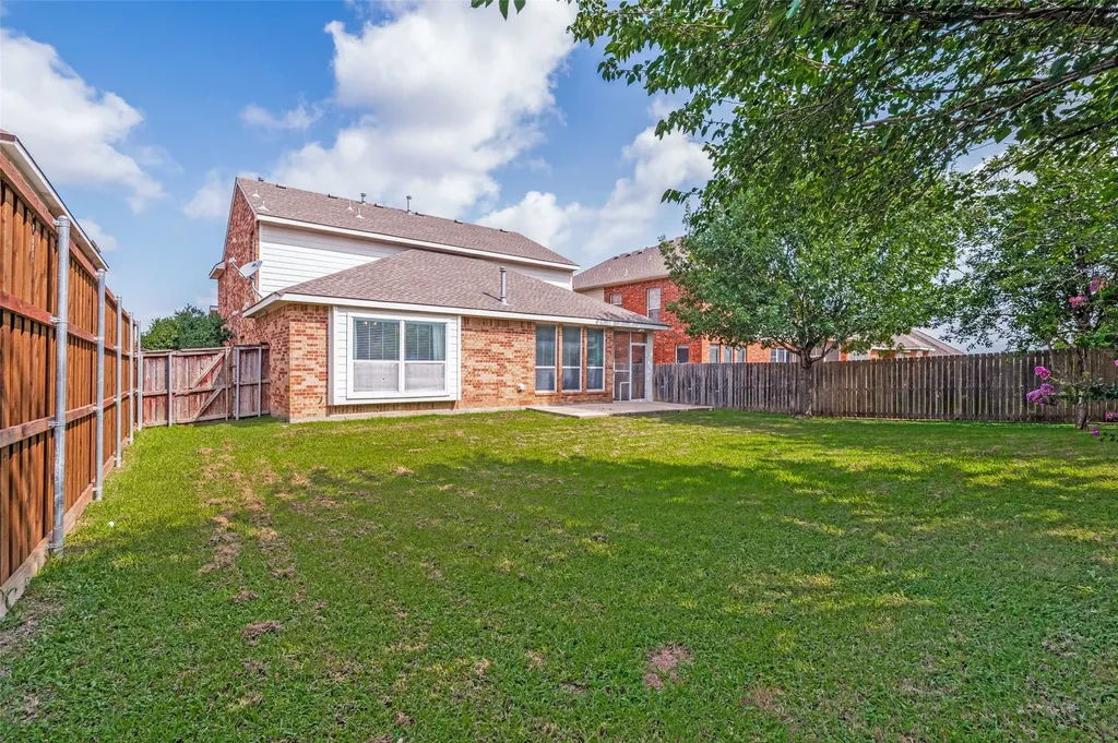 3127 S Camino Lagos Grand Prairie TX 75054
