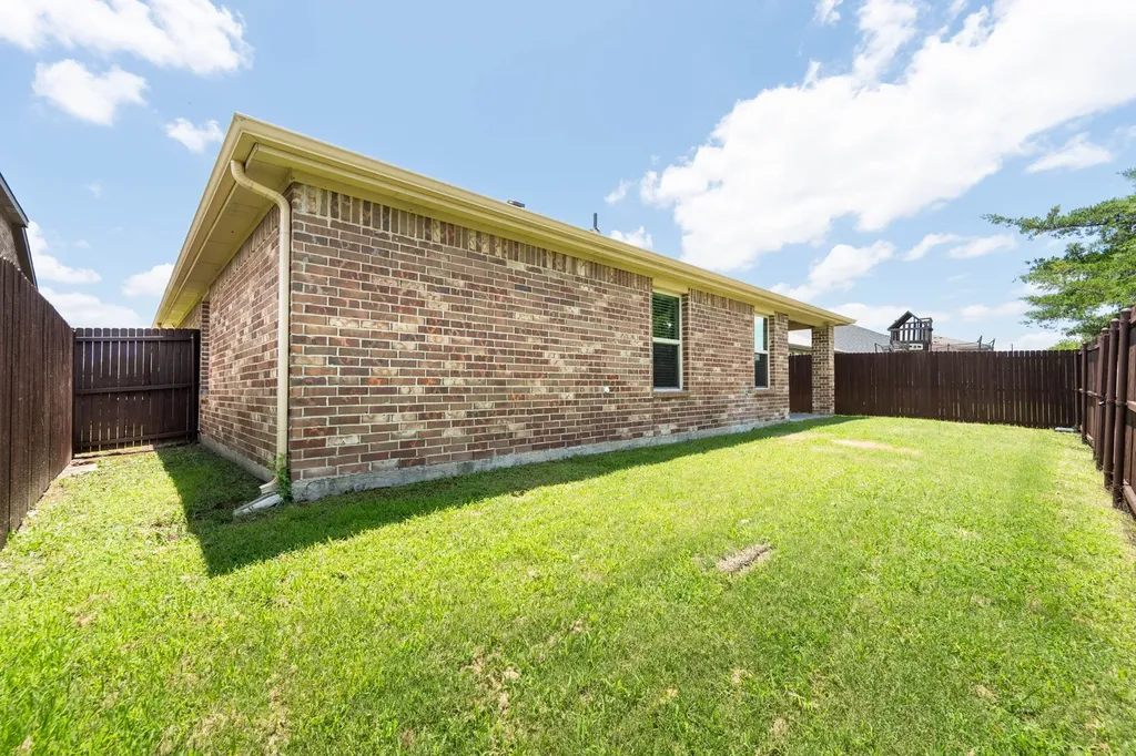 2254 Bryant Lane Fate TX 75189