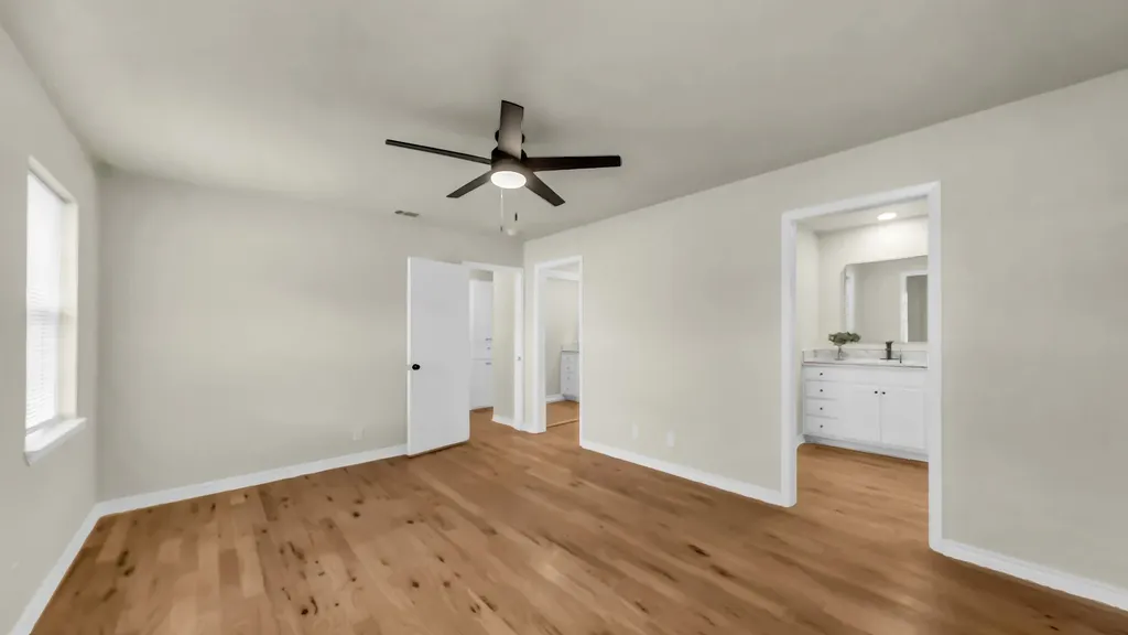 3905 Mountain Vista Drive Granbury TX 76048