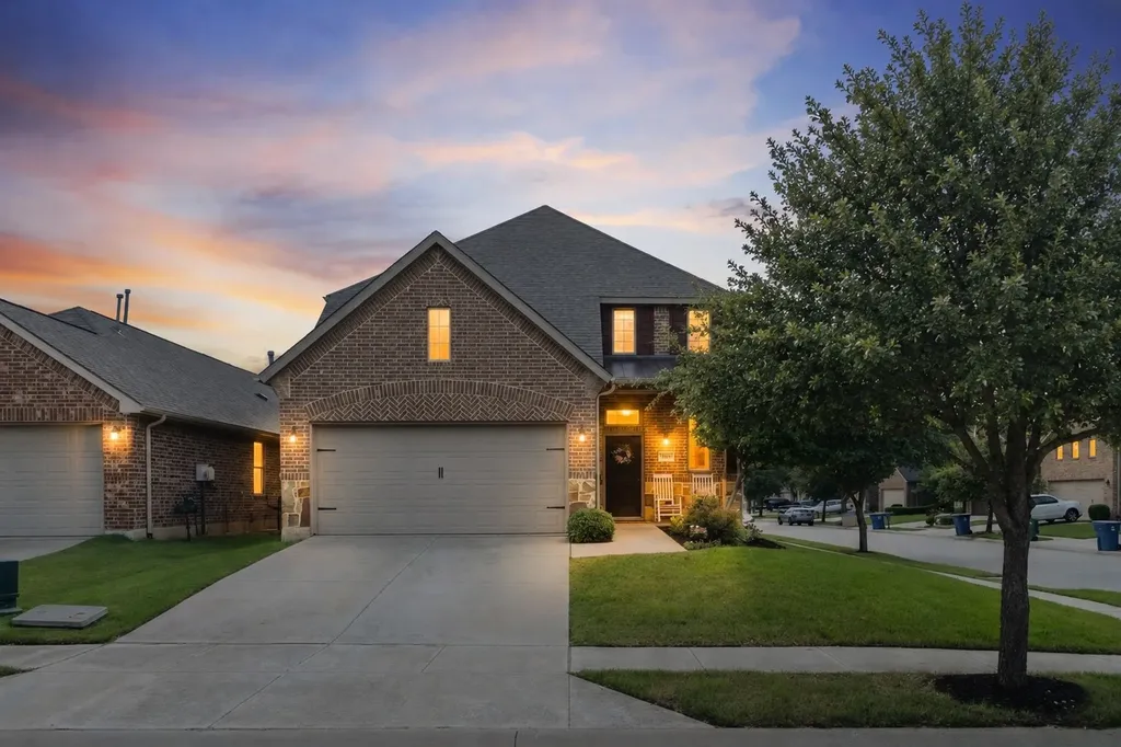 800 Kirby Drive Lantana TX 76226