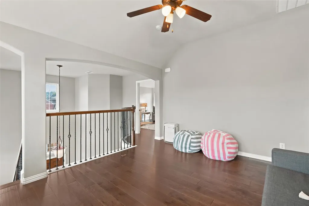 800 Kirby Drive Lantana TX 76226