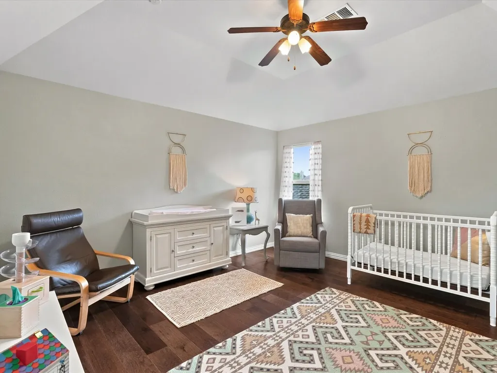 800 Kirby Drive Lantana TX 76226