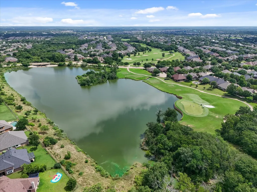 800 Kirby Drive Lantana TX 76226