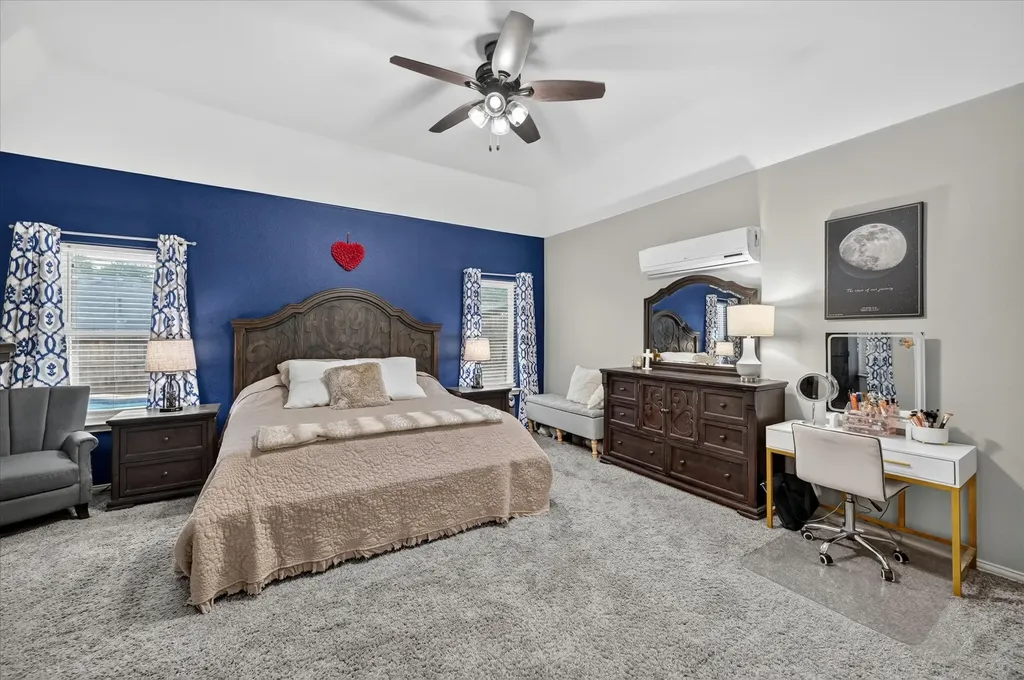 851 Bridle Path Burleson TX 76028