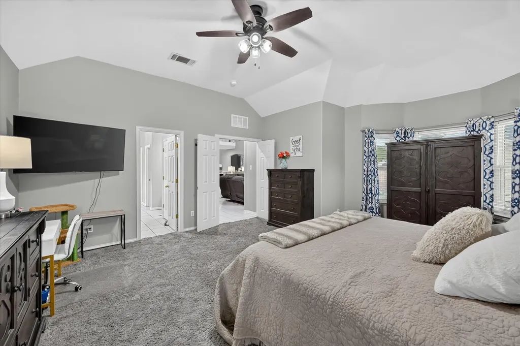 851 Bridle Path Burleson TX 76028