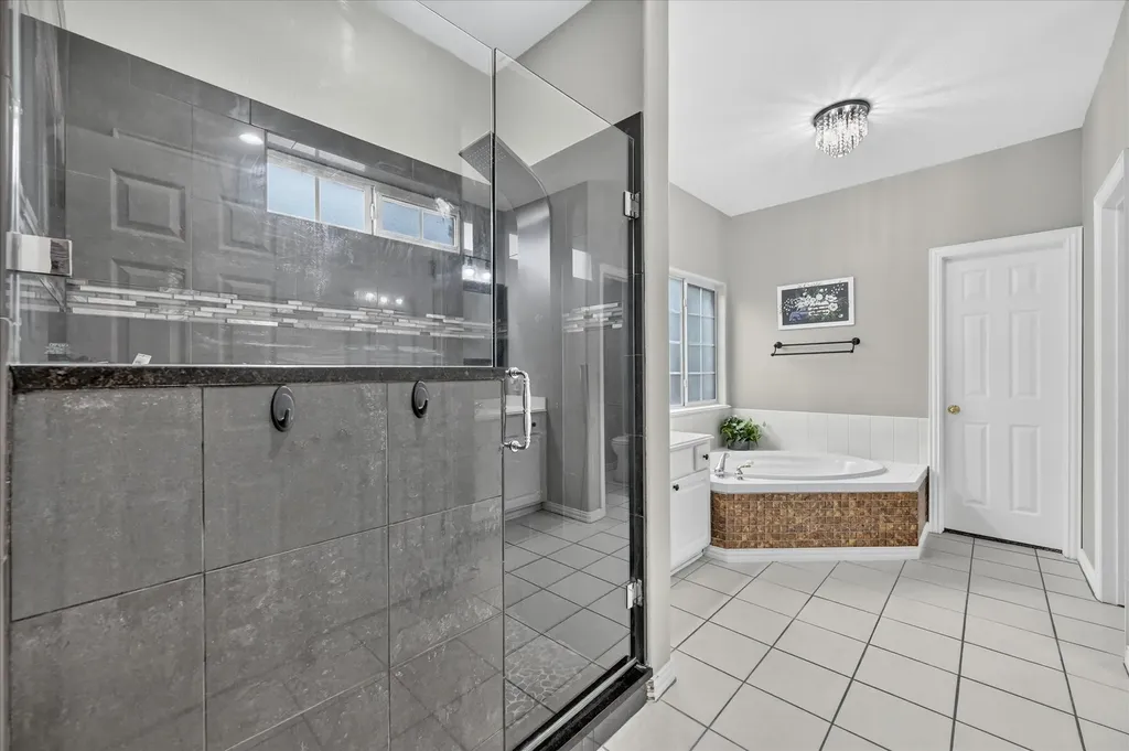 851 Bridle Path Burleson TX 76028