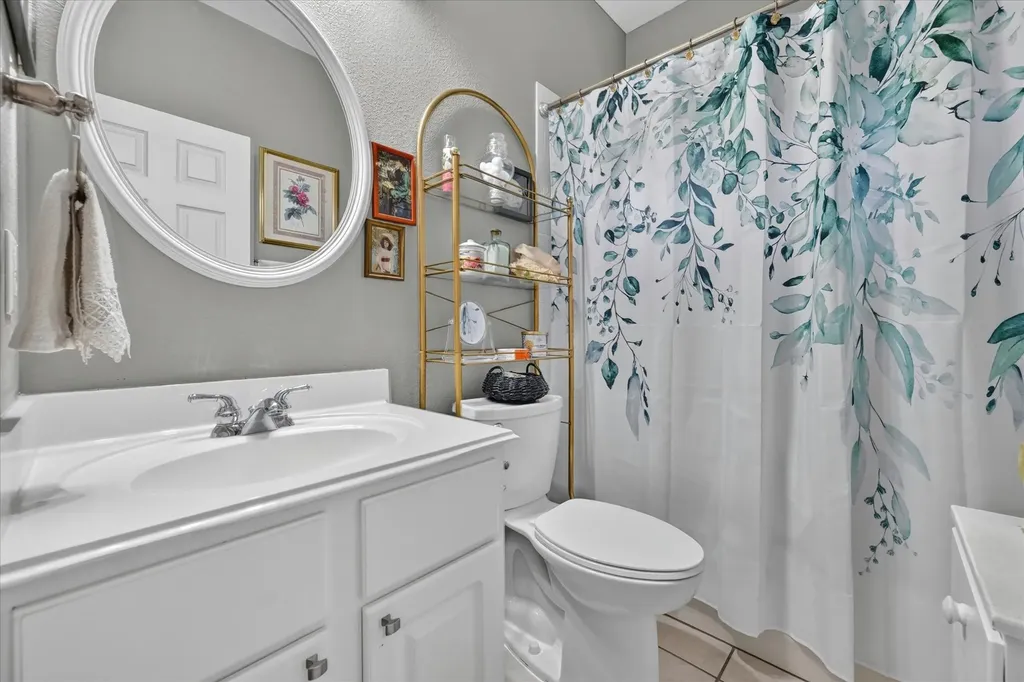 851 Bridle Path Burleson TX 76028