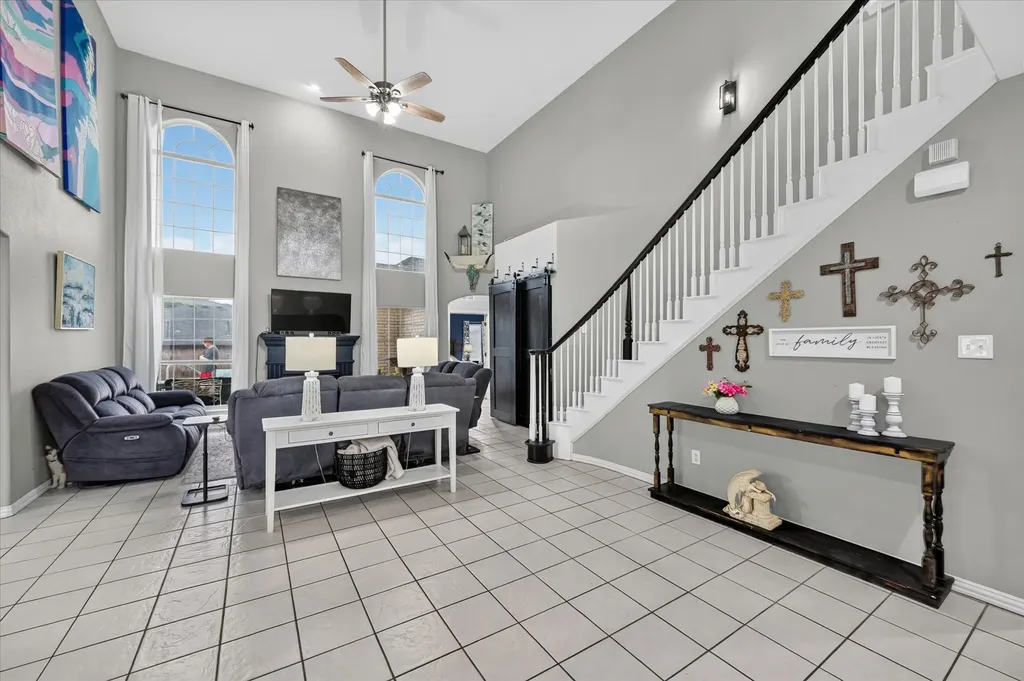 851 Bridle Path Burleson TX 76028