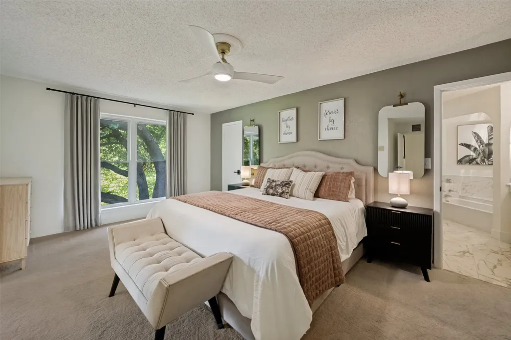 909 Edgecliff Drive Bedford TX 76022