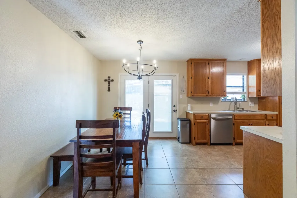 3818 Wake Forest Lane Abilene TX 79602