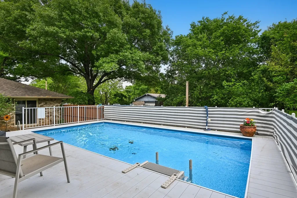 305 Cockrell Hill Road Ovilla TX 75154