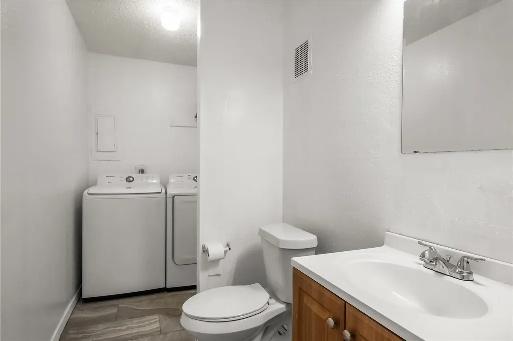 4414 Westminster Drive Irving TX 75038