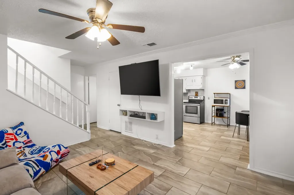 4414 Westminster Drive Irving TX 75038