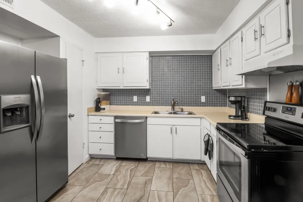 4414 Westminster Drive Irving TX 75038