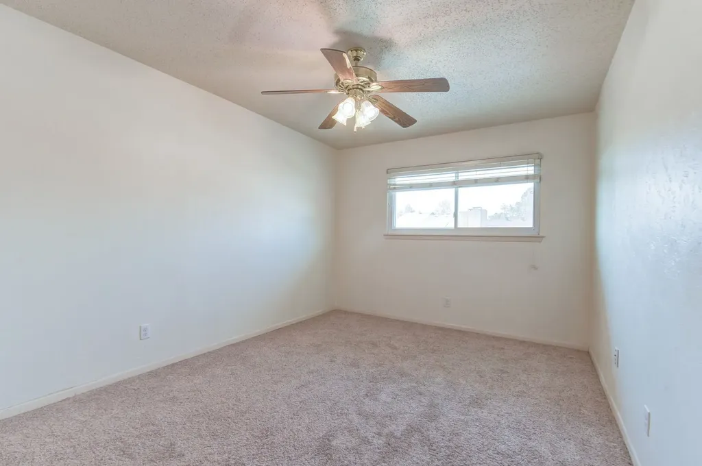 2012 Court Place Garland TX 75041