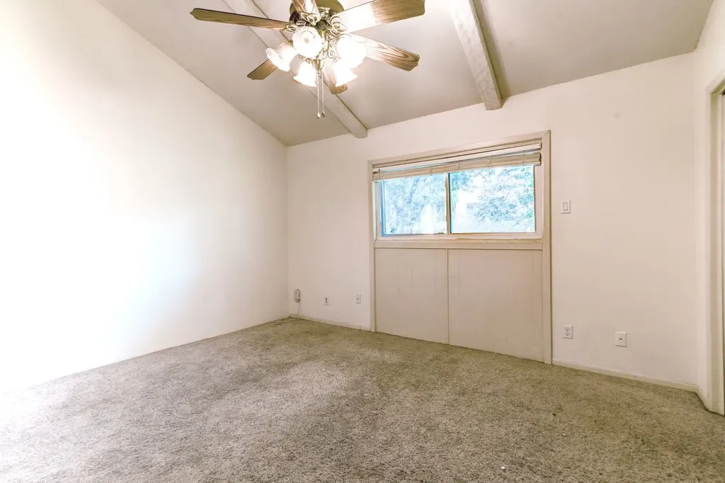 2012 Court Place Garland TX 75041