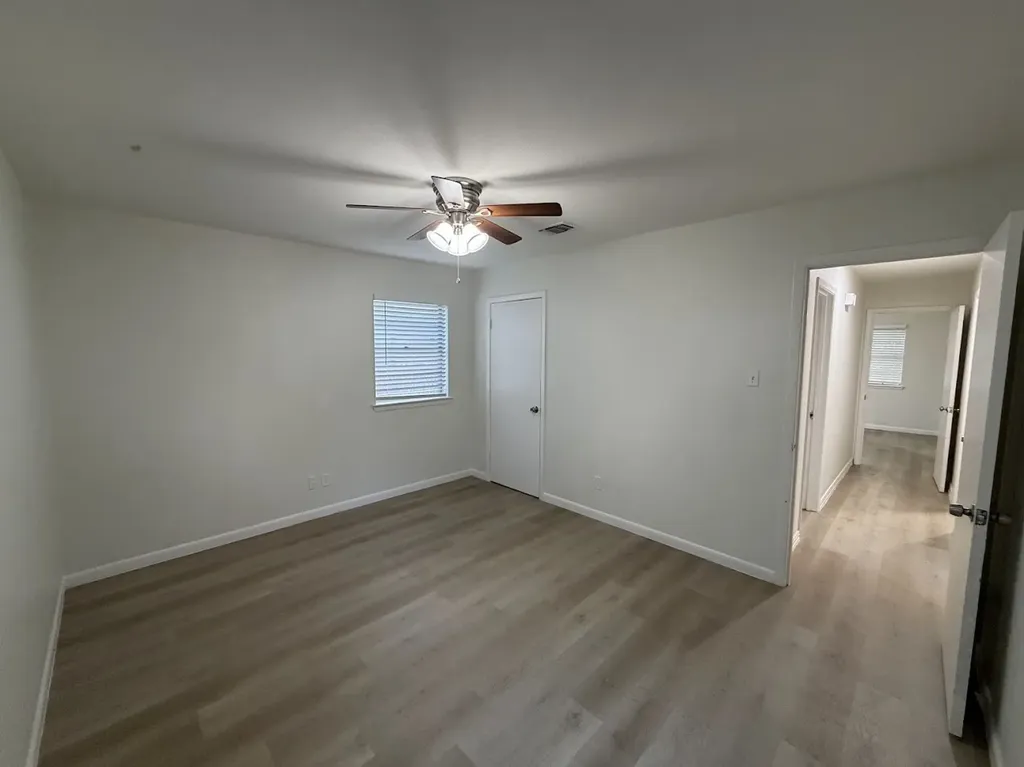 421 Smith Avenue Everman TX 76140