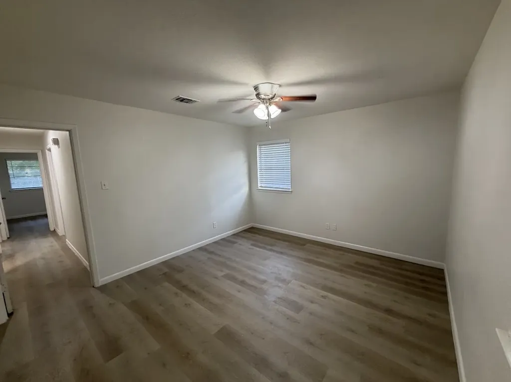421 Smith Avenue Everman TX 76140