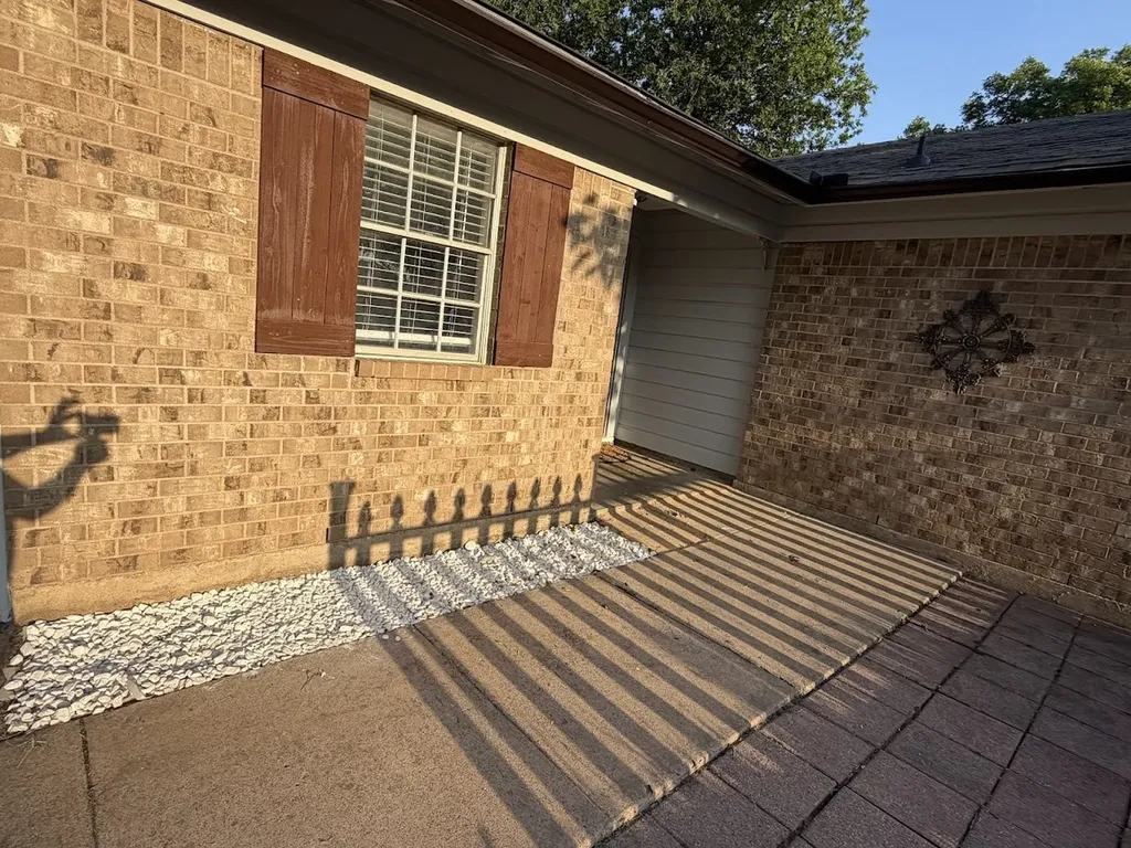421 Smith Avenue Everman TX 76140