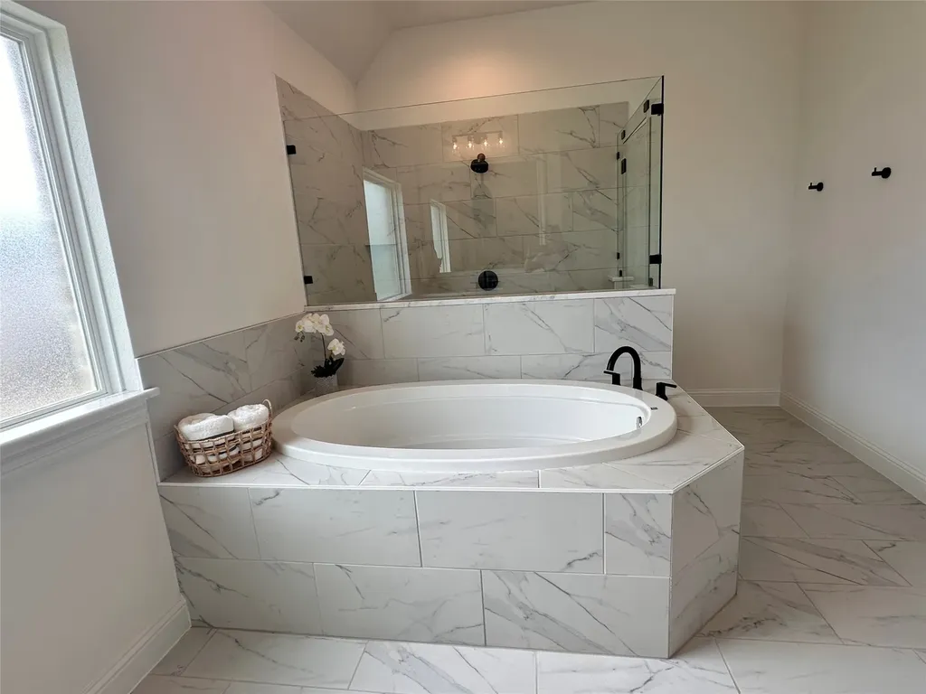 2284 Erwin Road Poolville TX 76487