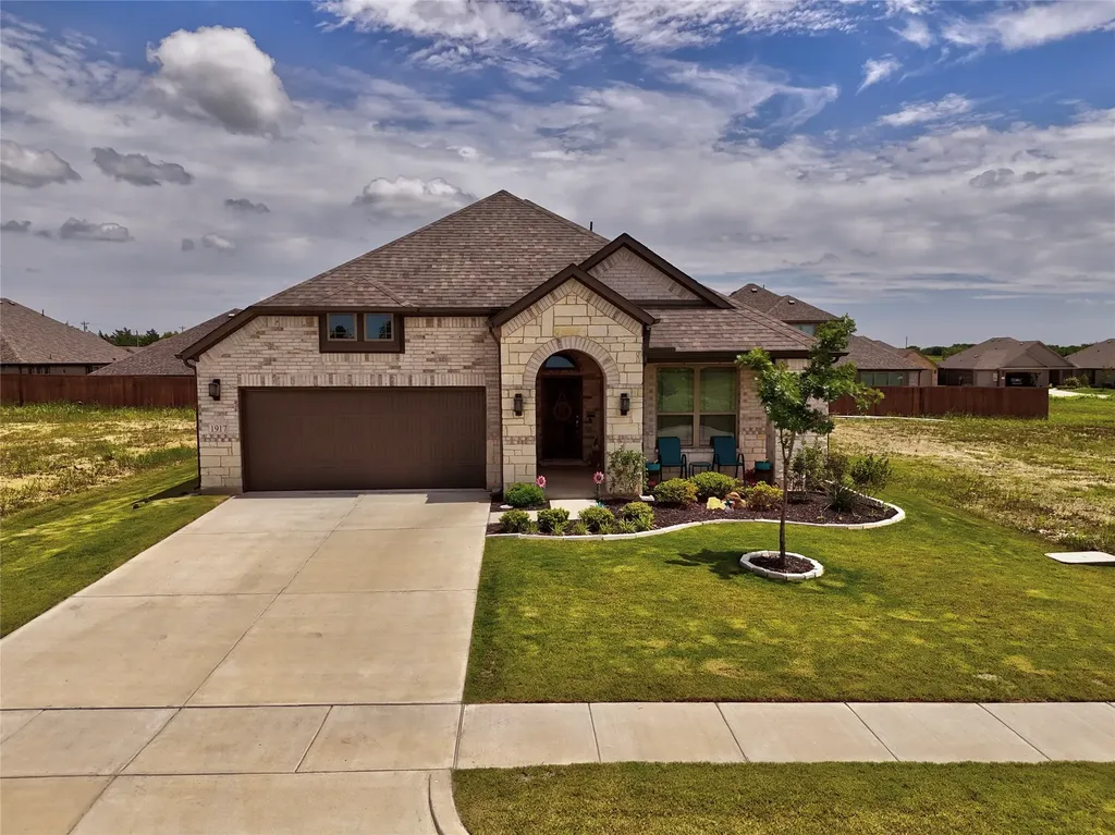 1917 Daybreak Drive Venus TX 76009