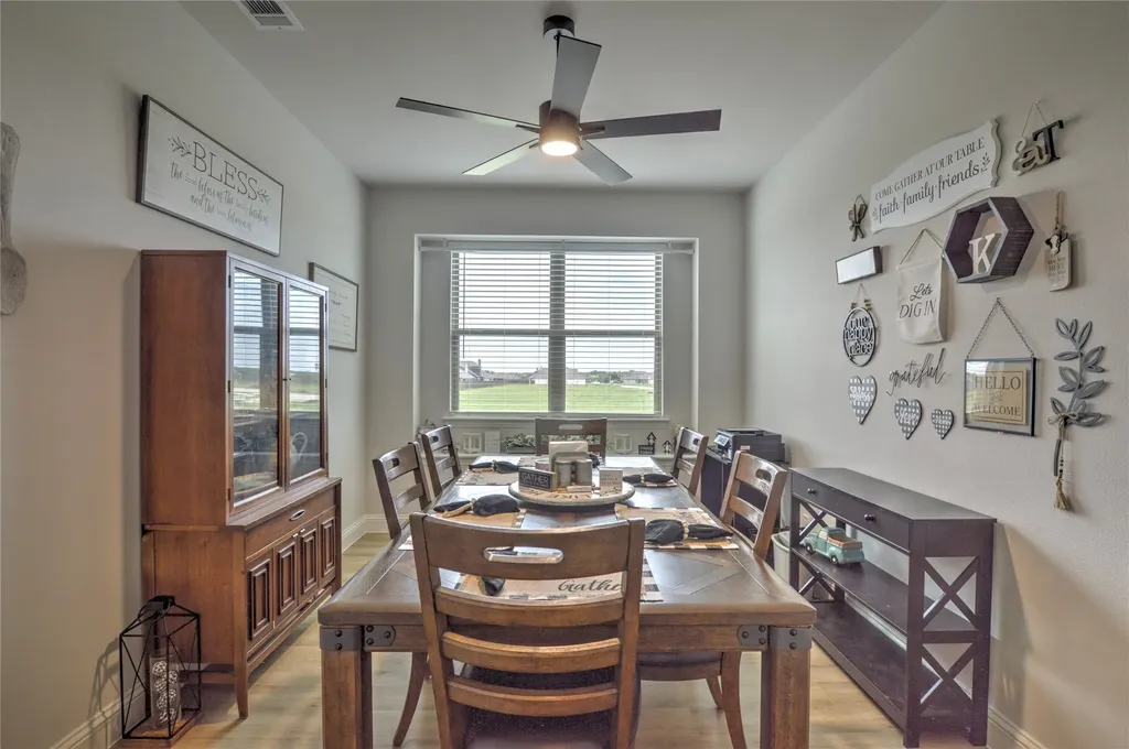 1917 Daybreak Drive Venus TX 76009