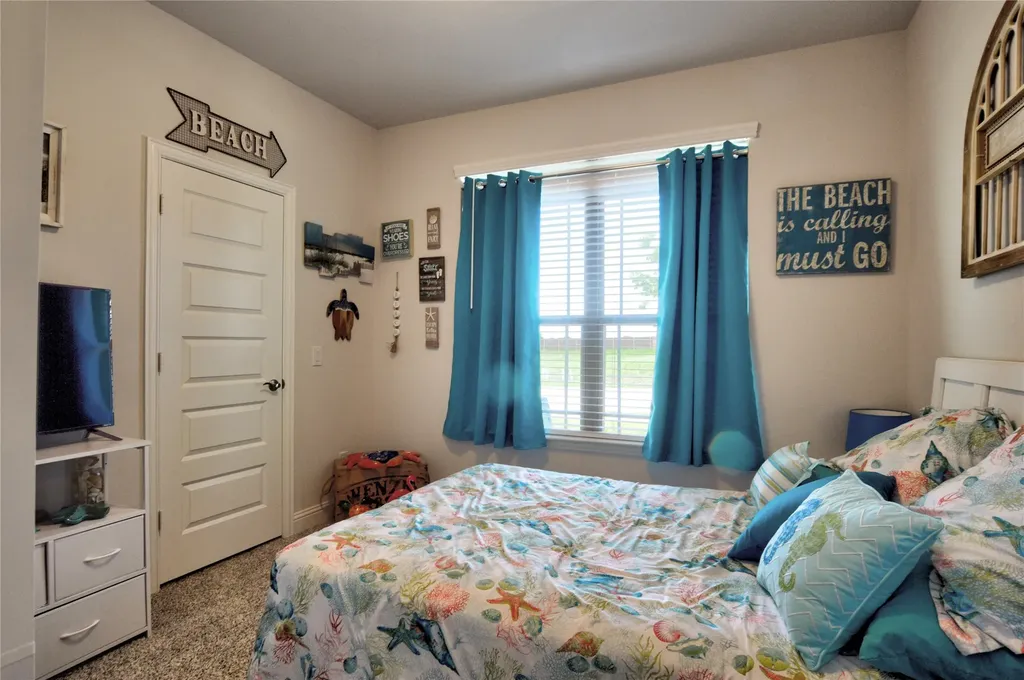 1917 Daybreak Drive Venus TX 76009