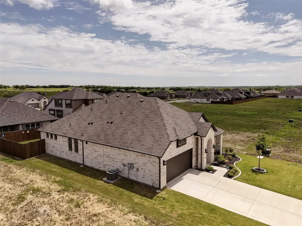 1917 Daybreak Drive Venus TX 76009