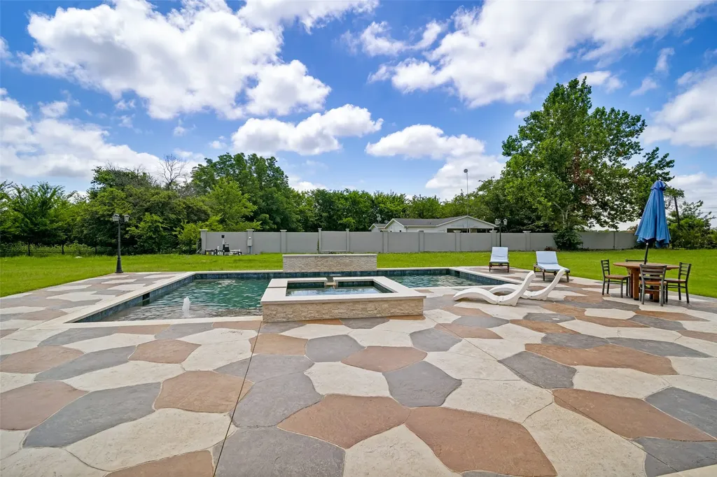 1020 Kingsbridge Lane Mclendon Chisholm TX 75032