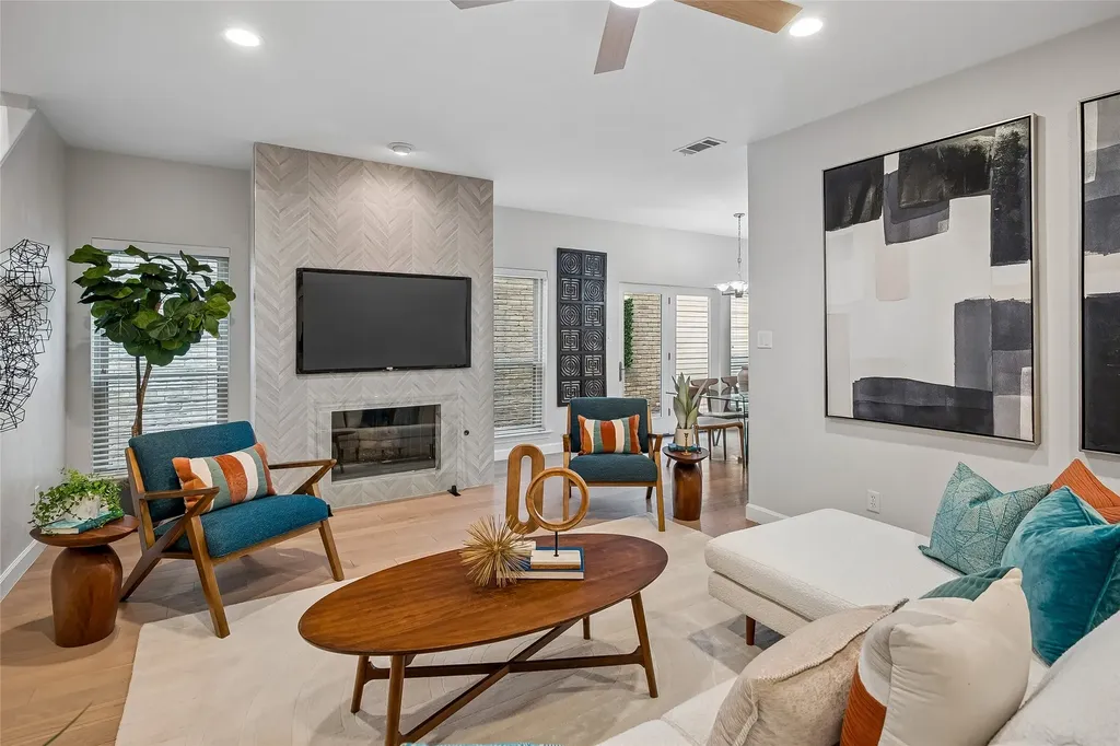 5829 Preston Valley Drive Dallas TX 75240