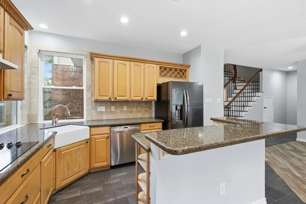 3517 Paint Brush Lane Bedford TX 76021