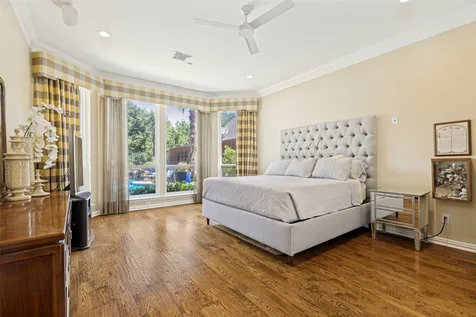 5213 Tennington Park Dallas TX 75287