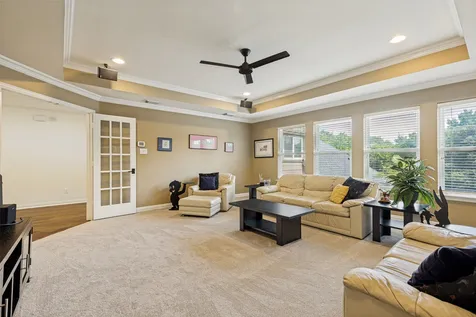 5213 Tennington Park Dallas TX 75287