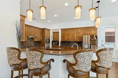 5213 Tennington Park Dallas TX 75287
