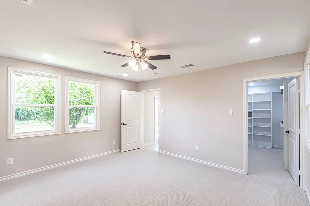 5700 Tracyne Drive Westworth Village TX 76114