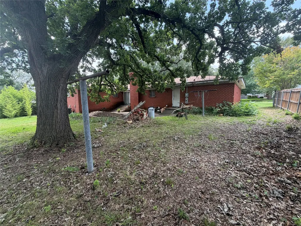 4121 Shannon Drive Fort Worth TX 76116