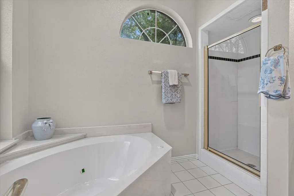 5424 Emerald Park Boulevard Arlington TX 76017